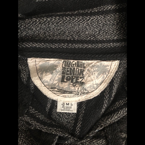 Original Senor López Drug Rug Hoodie - Picture 3 of 3